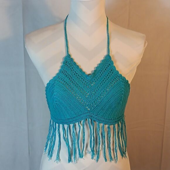 Bohemian Crocheted Cropped Top - Picture 5 of 5